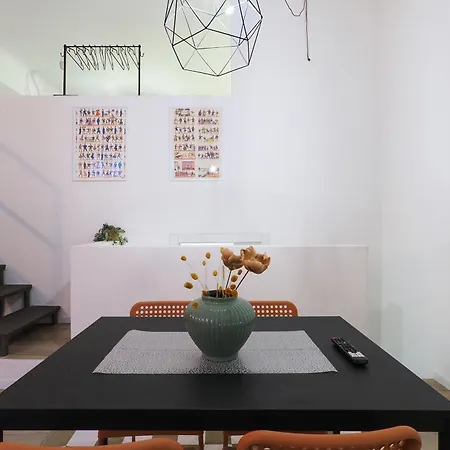 Primopiano - Conte Rosso * Milano
